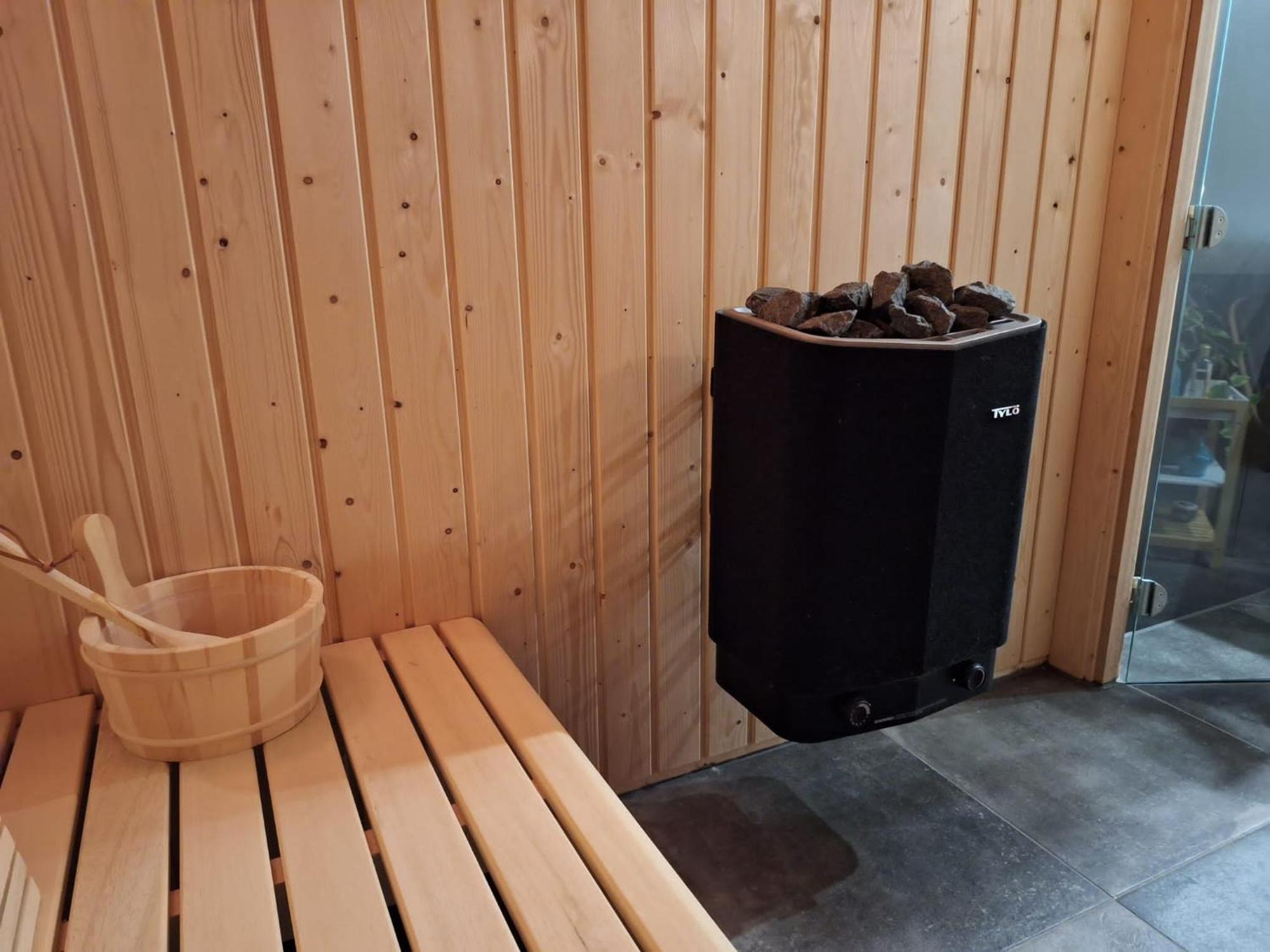 Loft De Hooizolder Met Sauna Bij Te Boeken Gees Kültér fotó