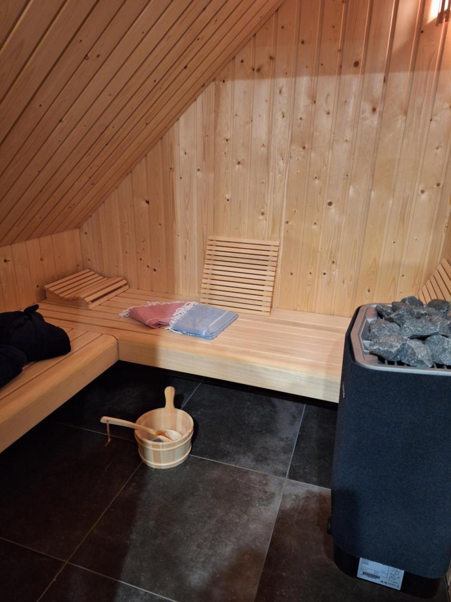 Loft De Hooizolder Met Sauna Bij Te Boeken Gees Kültér fotó